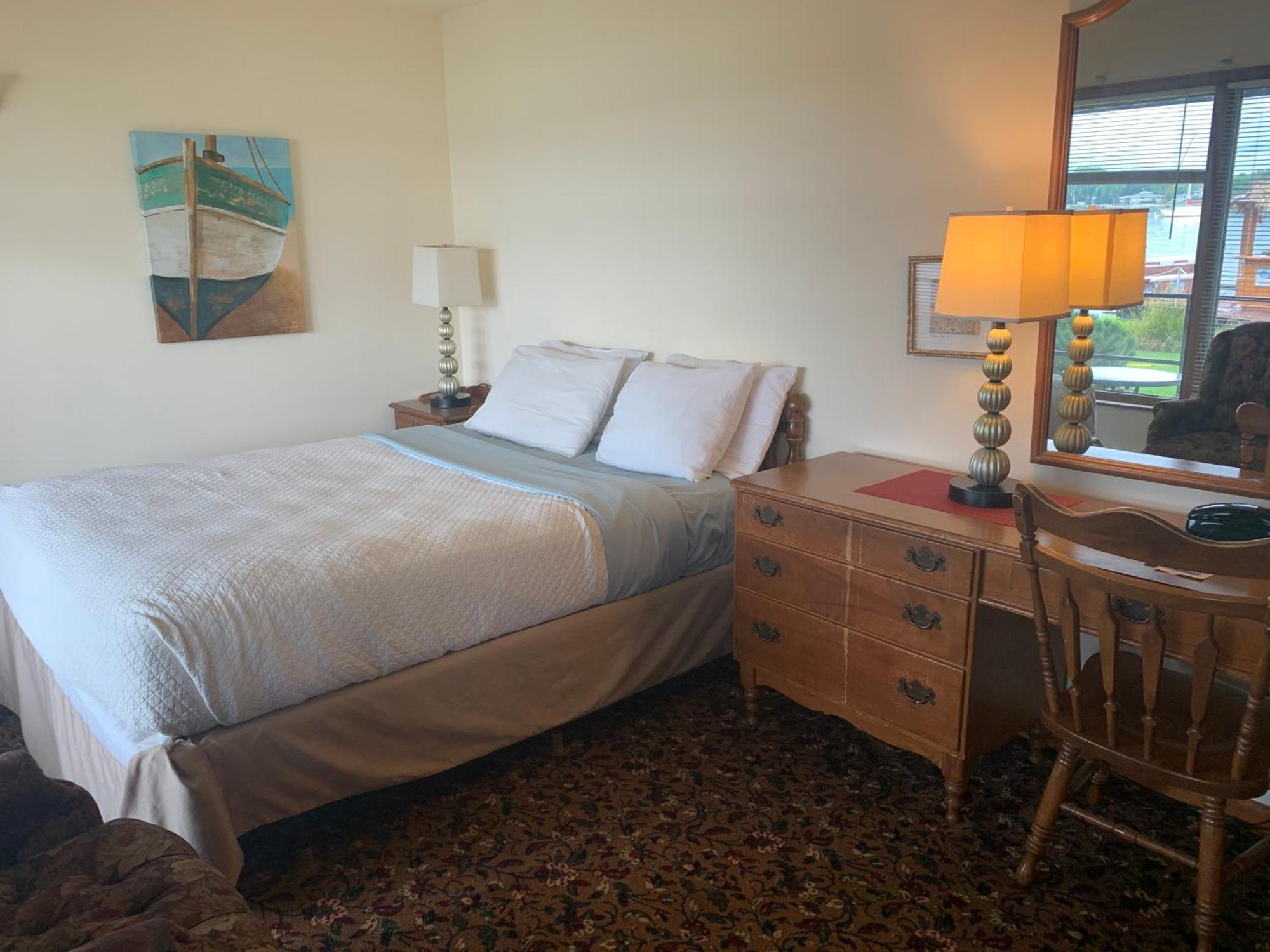 Snug Harbor Inn スタージョンベイ エクステリア 写真